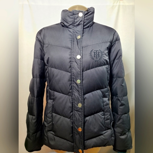 Tommy Hilfiger Jackets & Blazers - Tommy Hilfigure puffer coat- large